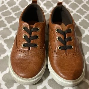 Boys casual shoe